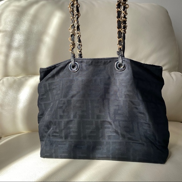 Authentic Fendi bag - Picture 3 of 6